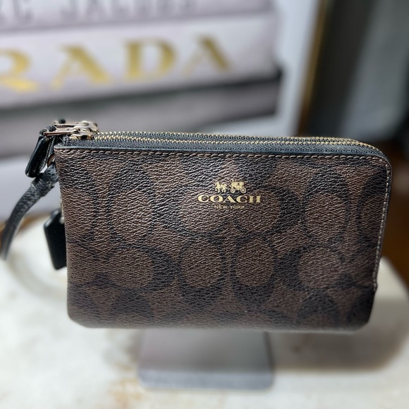 Coach and Four Handbags - Coach  Double Corner Zip Wallet Wristlet Signature canvas black and brown GUC